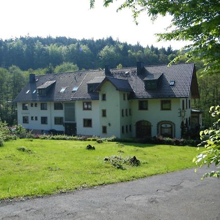 Hotel Waldhaus Меспелбрун Екстериор снимка
