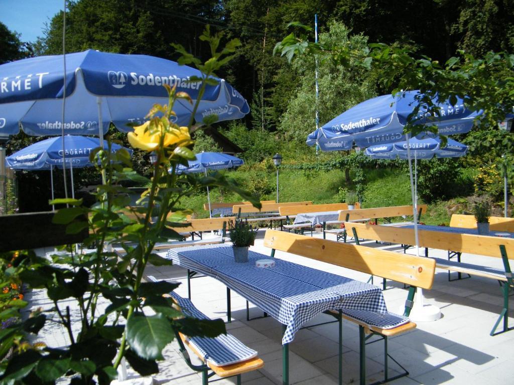 Hotel Waldhaus Меспелбрун Екстериор снимка